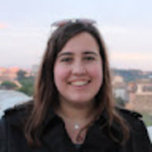 Meet your Posher, Laura